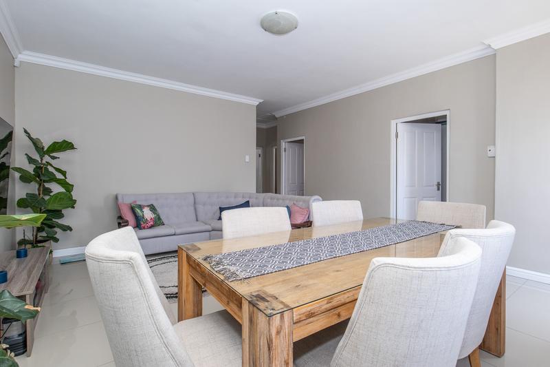 3 Bedroom Property for Sale in Heathfield Western Cape
